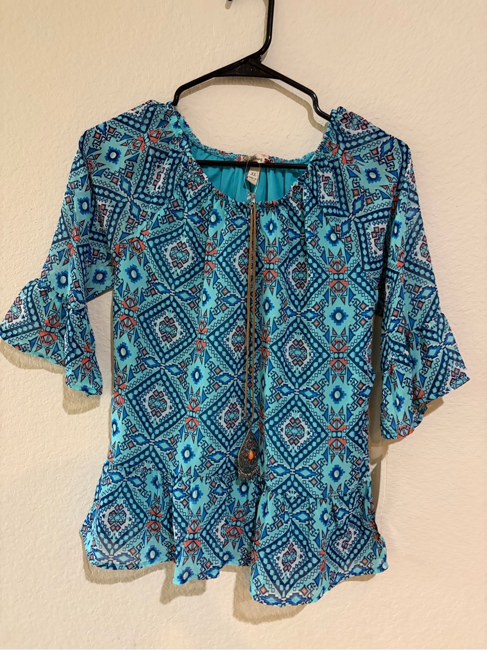 Speechless Girls XL Blue Geometric Peplum Top with Necklace – New With Tags
